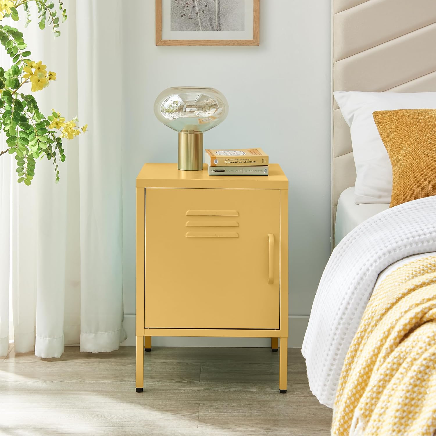 כוננית מתכת צבע צהוב | Rumi